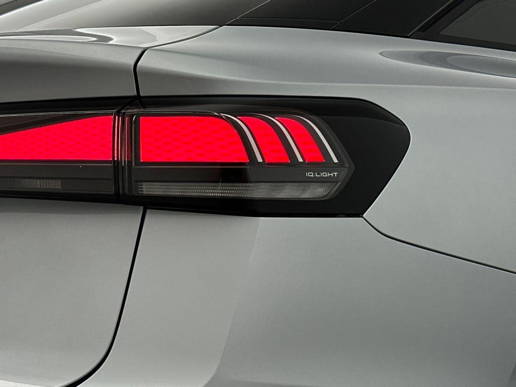 Volkswagen Id.7 limited edition plus 86 kwh accu, 210 kw / 286 pk