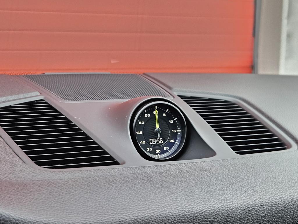 Porsche Cayenne coupé 3.0 e-hybrid | sport chrono | pano | nl-auto