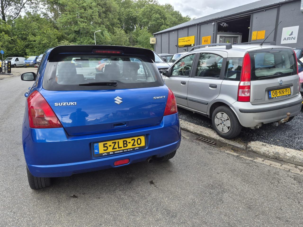 Suzuki Swift 1.3 VVT  Apk 8-5-2027
