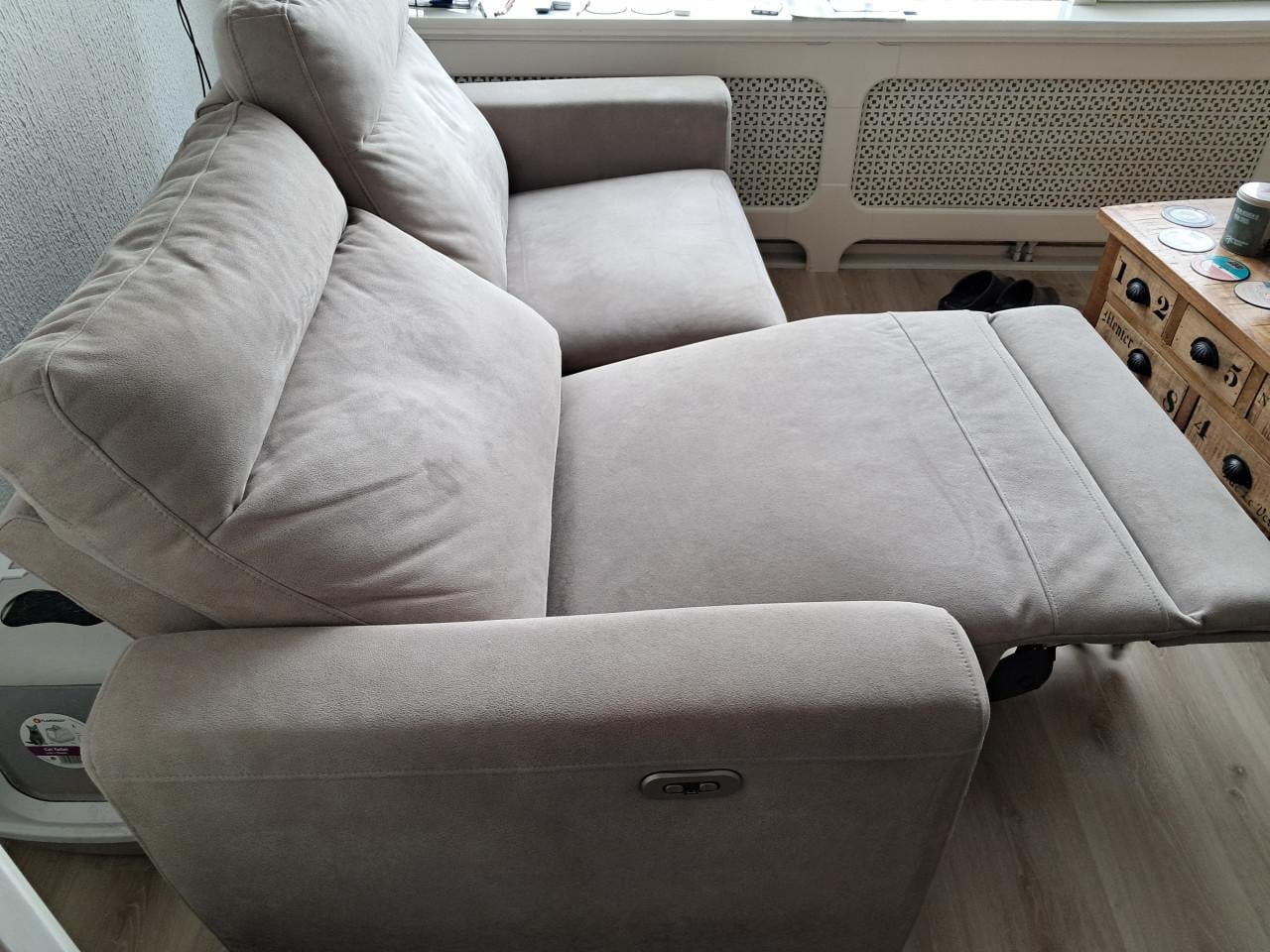 2 zits bank met Relax