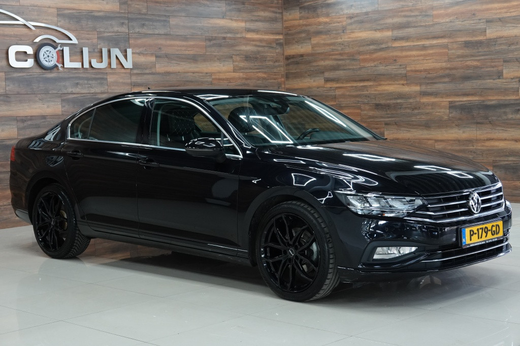 Volkswagen Passat 1.6 tdi | acc | carplay | camera | pdc |