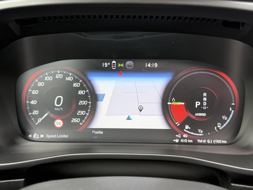 Volvo XC40 t4 211pk recharge ultimate dark | panodak| adap.cruise| leder| c