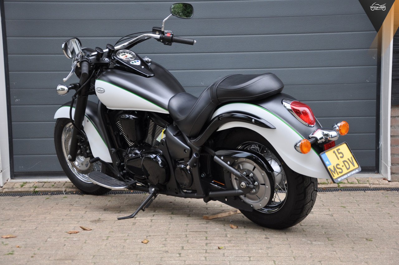 Kawasaki Vulcan 900 met maar 5100 km!