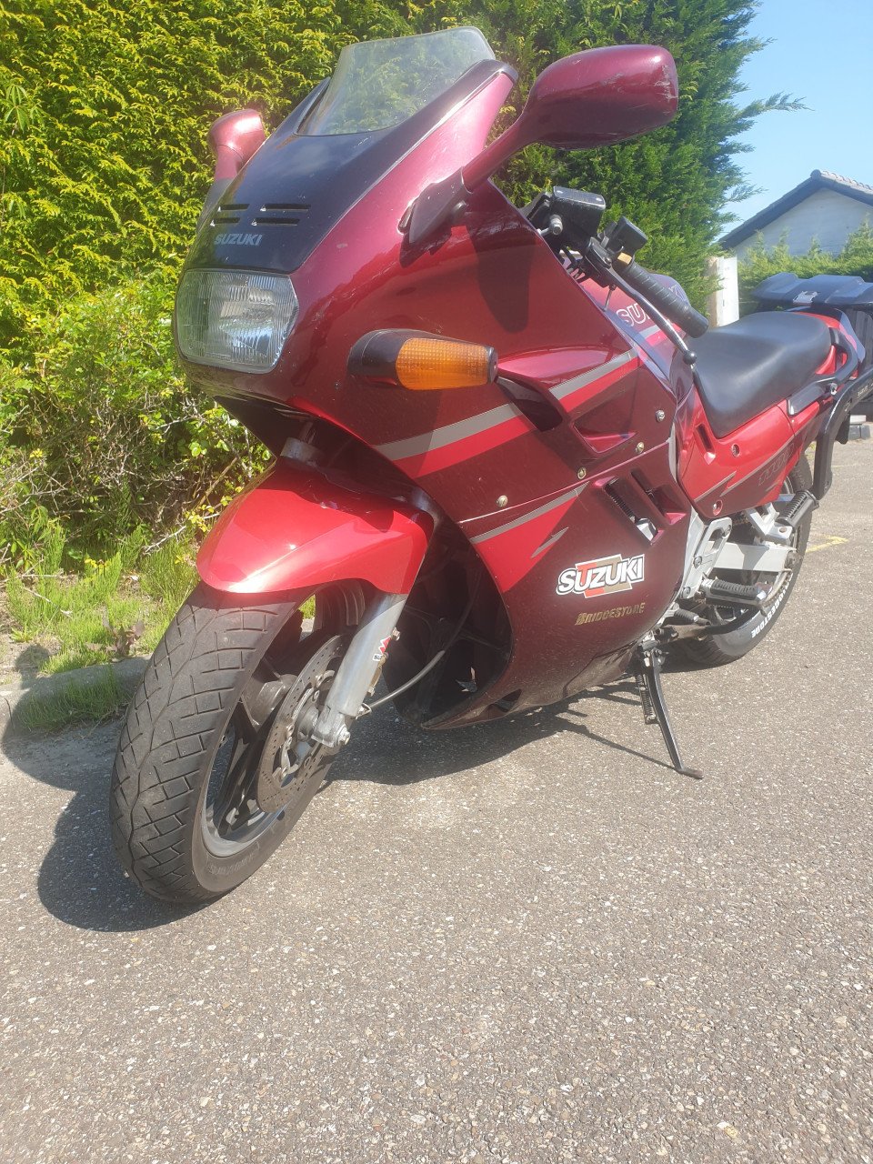 Suzuki gsx1100f