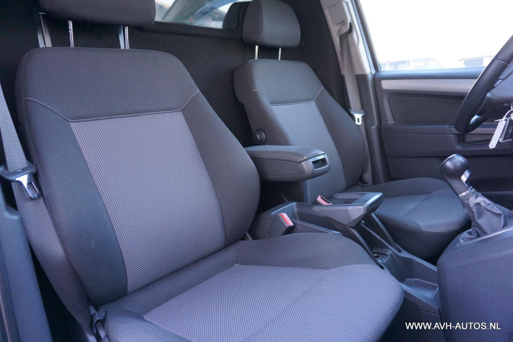 Opel Zafira 1.7 cdti edition, grijs kenteken!