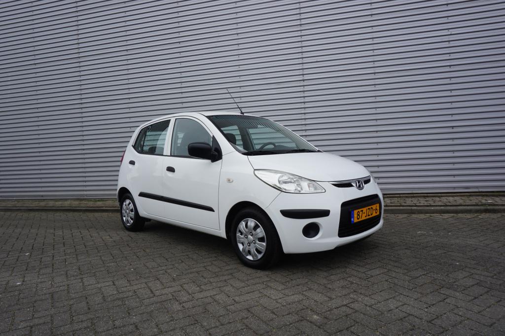 Hyundai I 10 1.1 active cool airco / elektr. ramen / nap