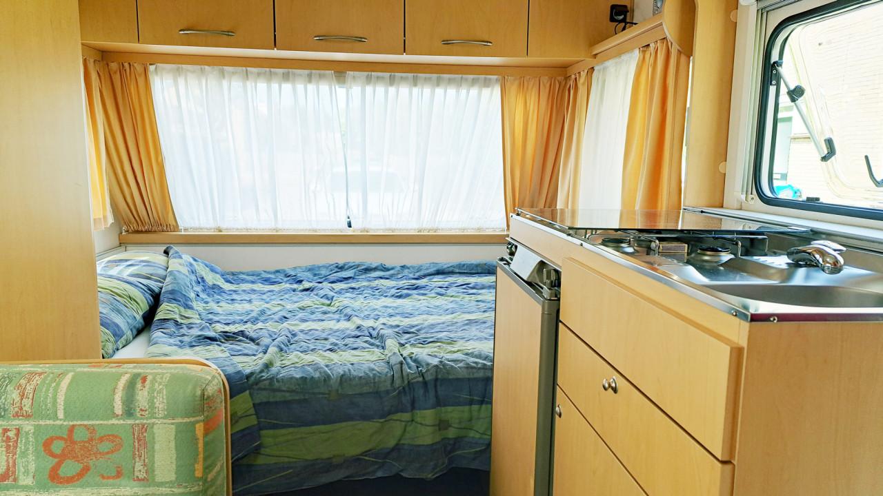 Caravan Delta Liner 3900 TZ 2001