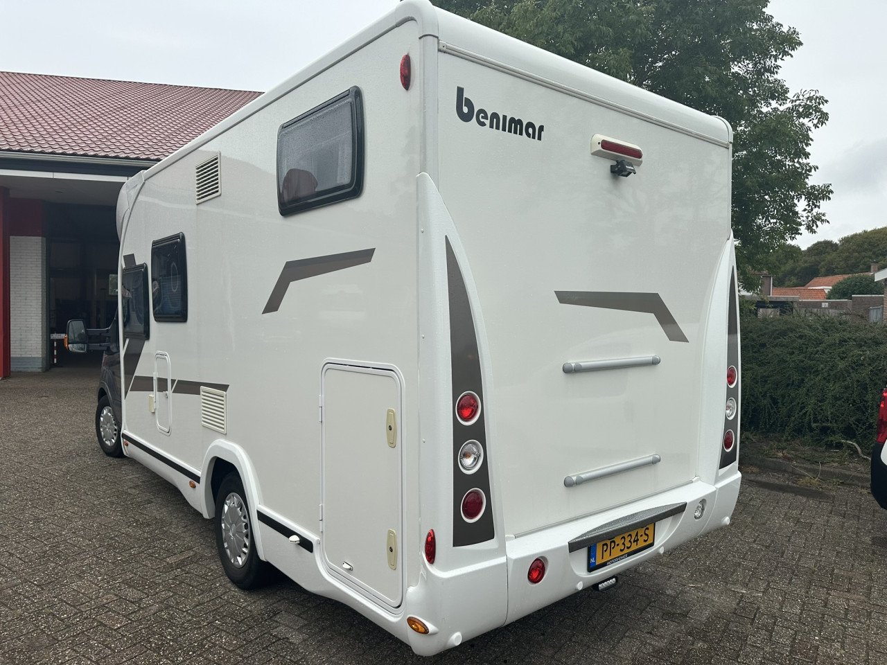Camper Benimar Tessoro 442 uit 2015 met 77.000 km