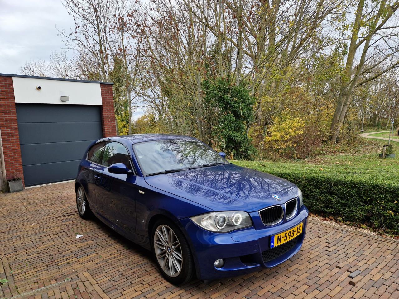 BMW 120i