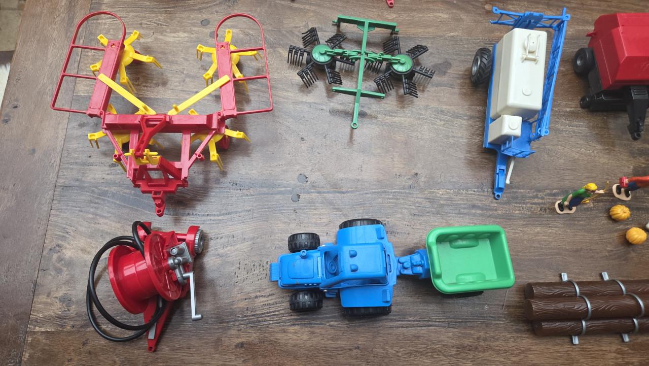 Grote verzameling speelgoed landbouwvoertuigen