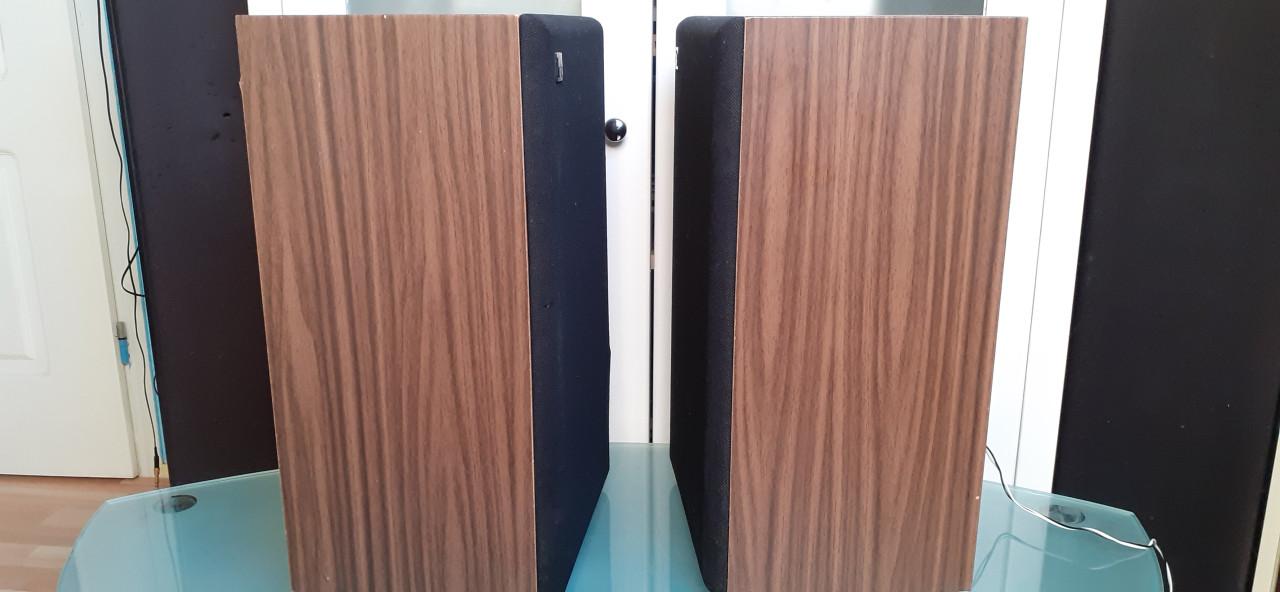 2 vintage speakers 3 way system