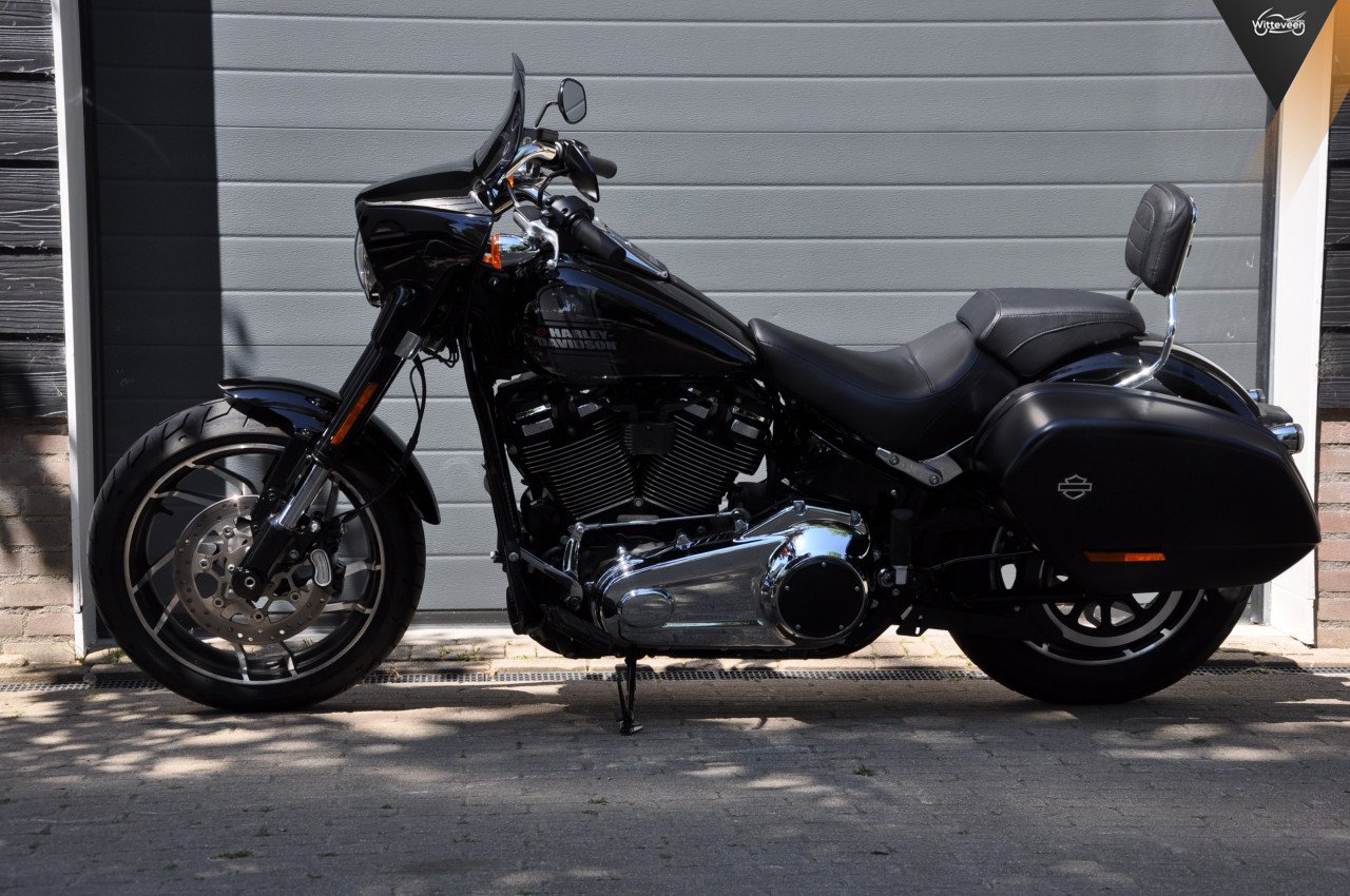Harley Davidson 107 FLSB Sport Glide Kesstech uitlaat (regelbaar)