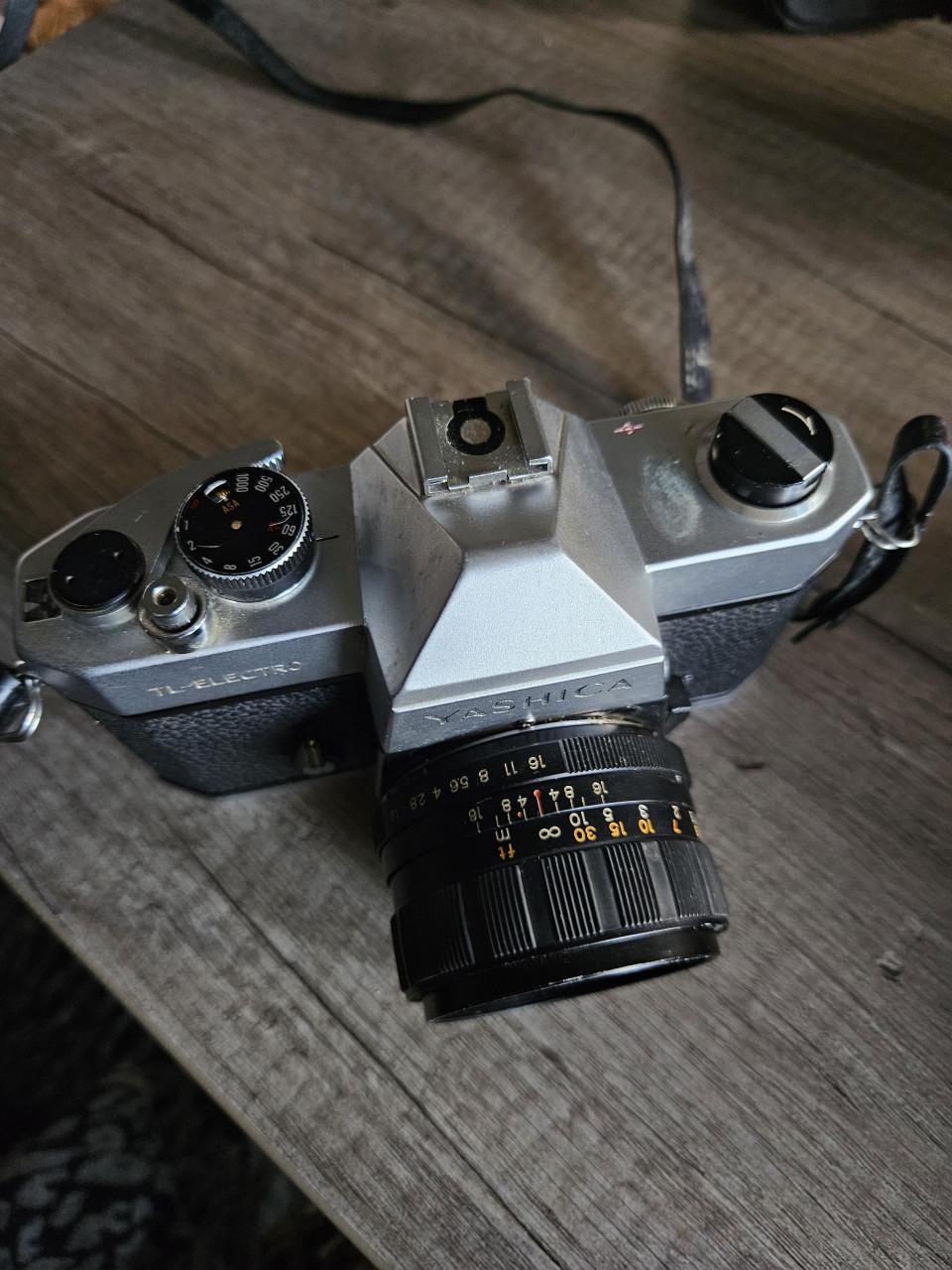 Vintage Yashica analoge spiegelreflex camera TL electro 35mm