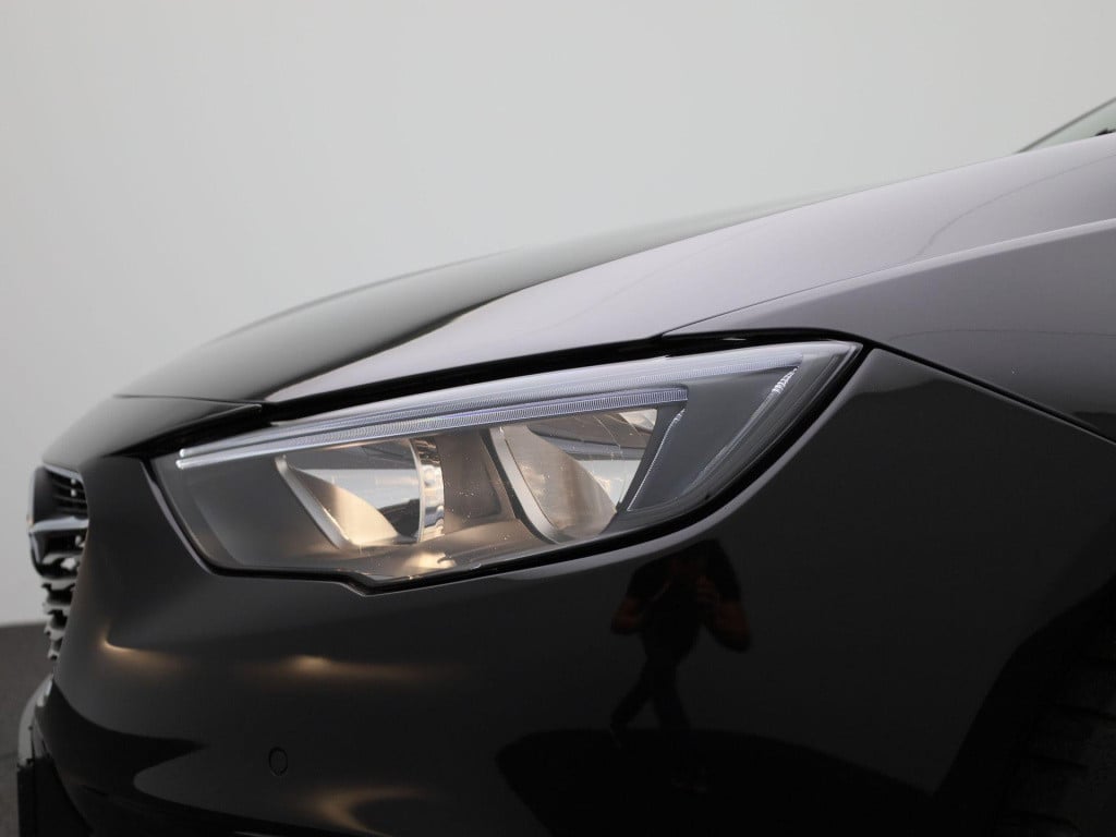 Opel Insignia sports tourer 1.5 turbo business executive | automaat | opc-l