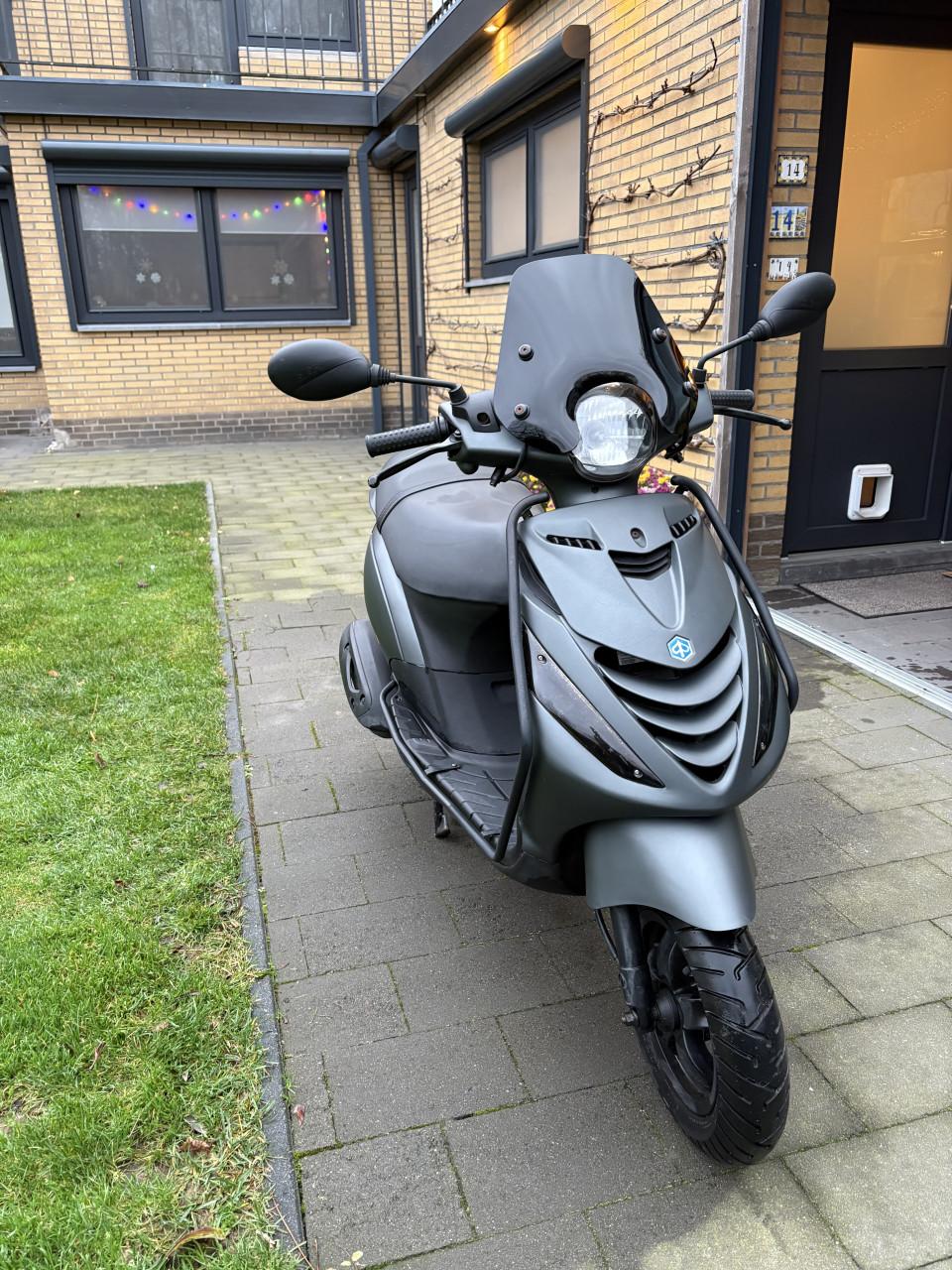 Piaggio zip 2020