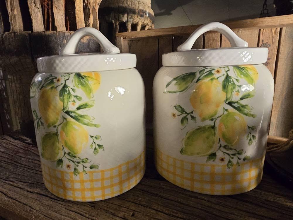 HEEL VEEL STOER EN SOBER DECORATIE BIJ 3Z FACTORY ARNEMUIDEN