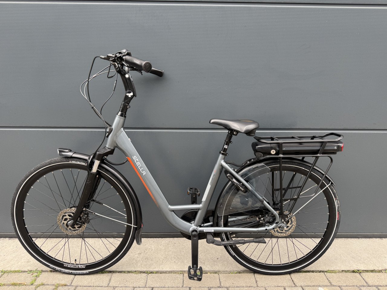 Stella Livorno middenmotor elektrische fiets 630WH