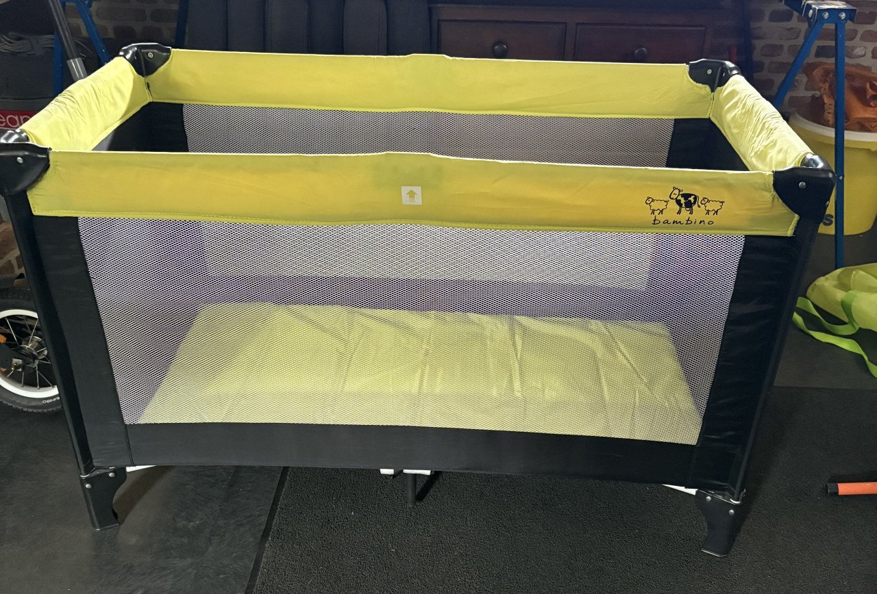 Mooi campingbedje incl matras