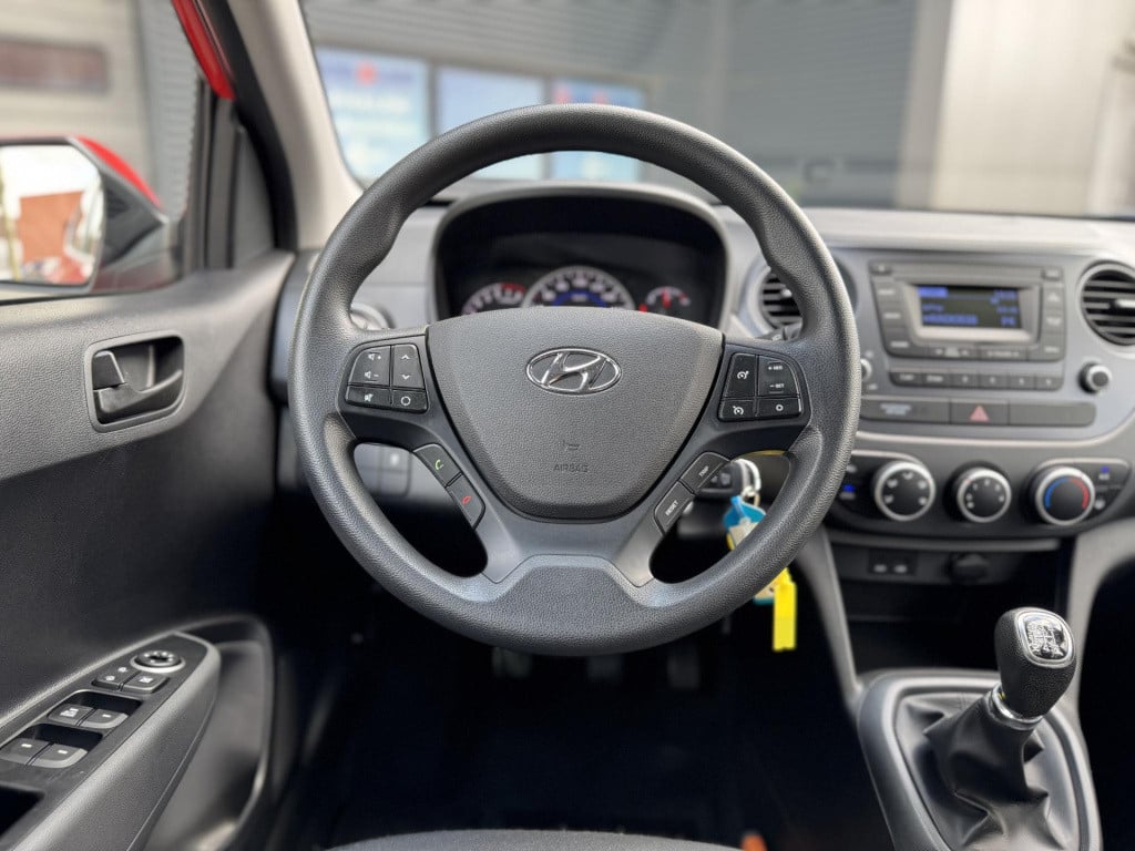 Hyundai I 10 1.0i comfort | cruise control | radio-mp3 speler | elek. ramen