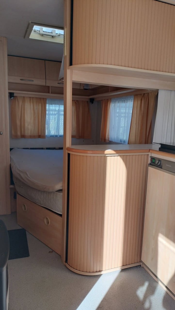 Beyerland 490 met mover en voortent