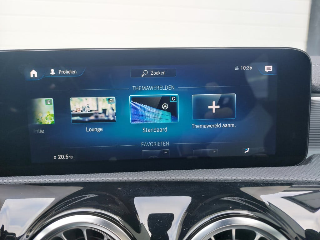 Mercedes-Benz Cla shooting brake 250 premium plus | zeer rijk uitgerust