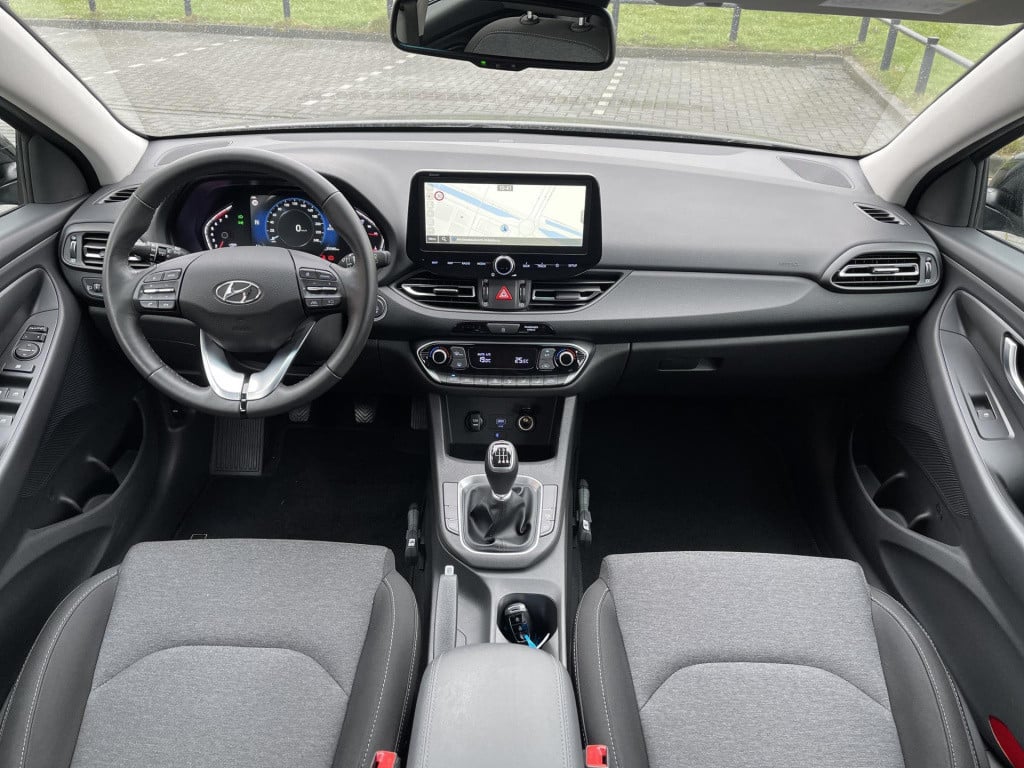 Hyundai I 30 wagon 1.0 t-gdi mhev comfort smart | navigatie | camera | appl