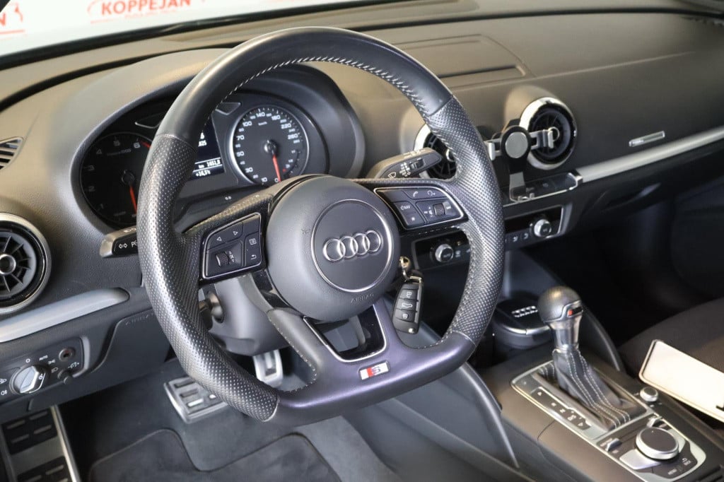 Audi A3 sportback 1.5 tfsi cod sport s line nl auto, cruise controle, led, 