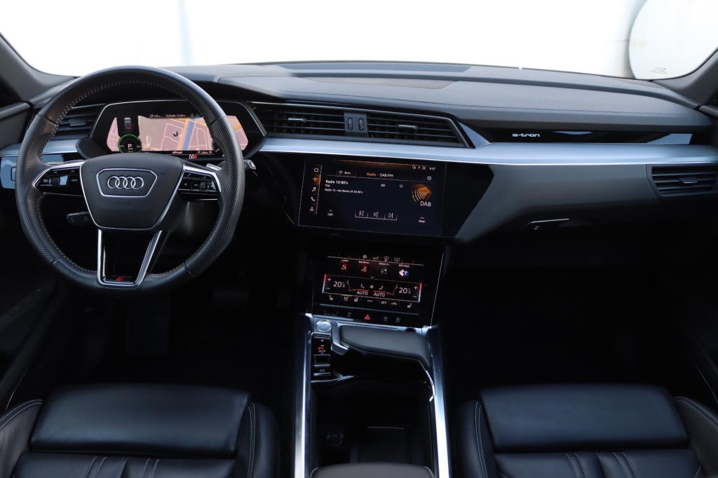 Audi E-tron 55 quattro advanced 95 kwh