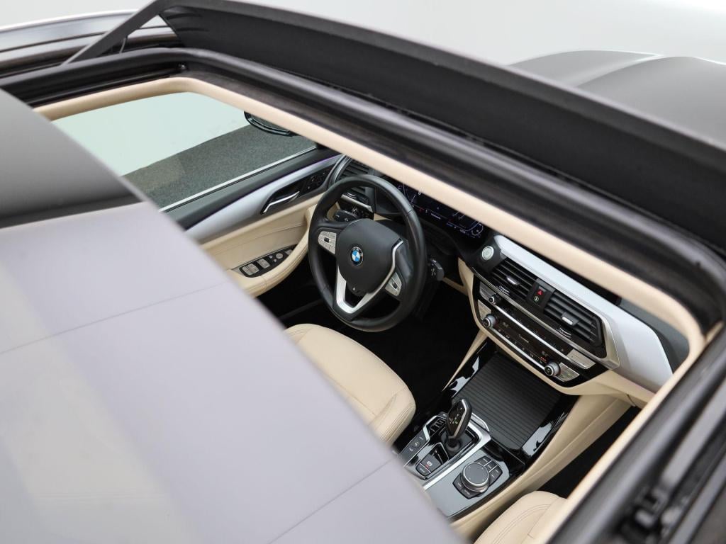 BMW X3 xdrive30e high executive | automaat | panorama dak | climate control