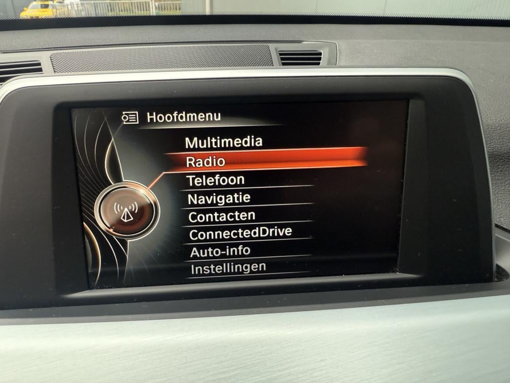 BMW X1 sdrive18i automaat executive sportline