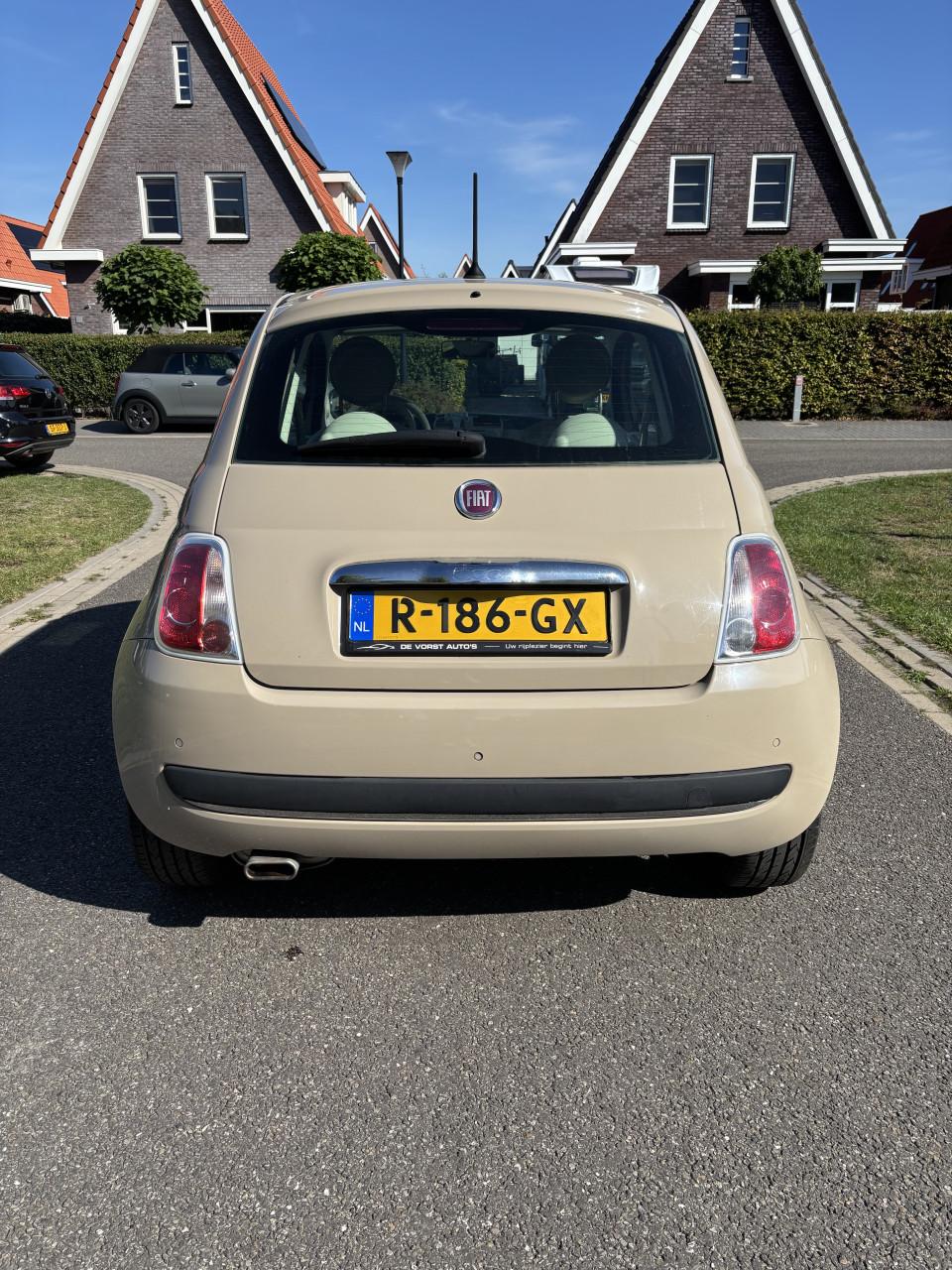 Fiat 500 1.2 lounge cappuccino