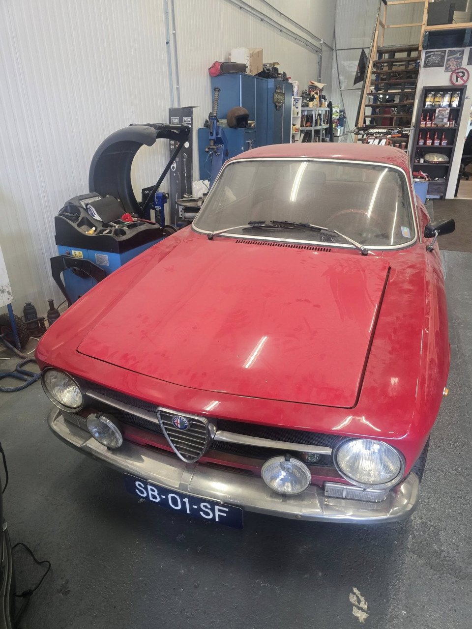 Alfa gt 1300 junior  Bouwjaar 1973