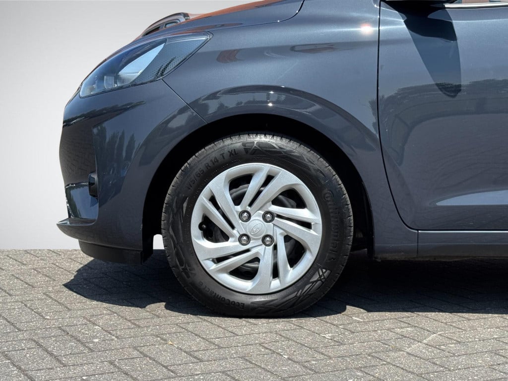 Hyundai I 10 1.0 comfort smart nieuw model! | navigatie | camera | apple ca