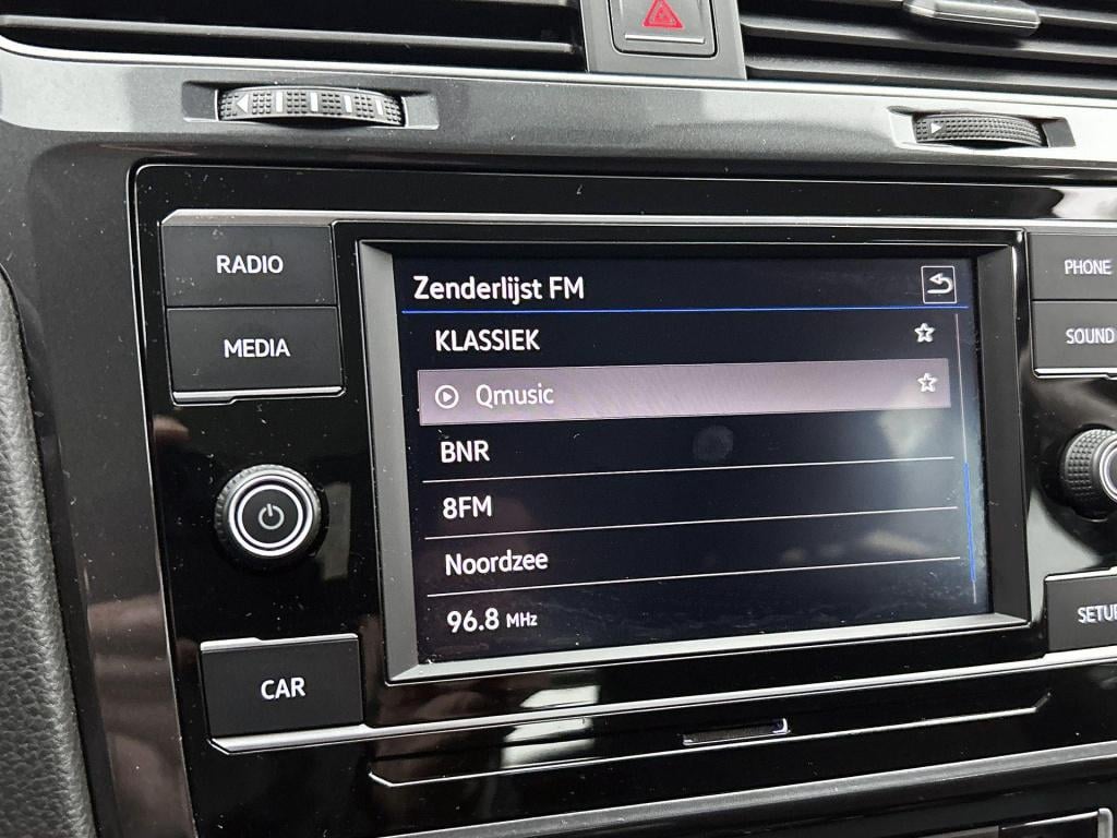 Volkswagen Golf variant 1.0 tsi trendline | parkeer sensoren | cruise contr