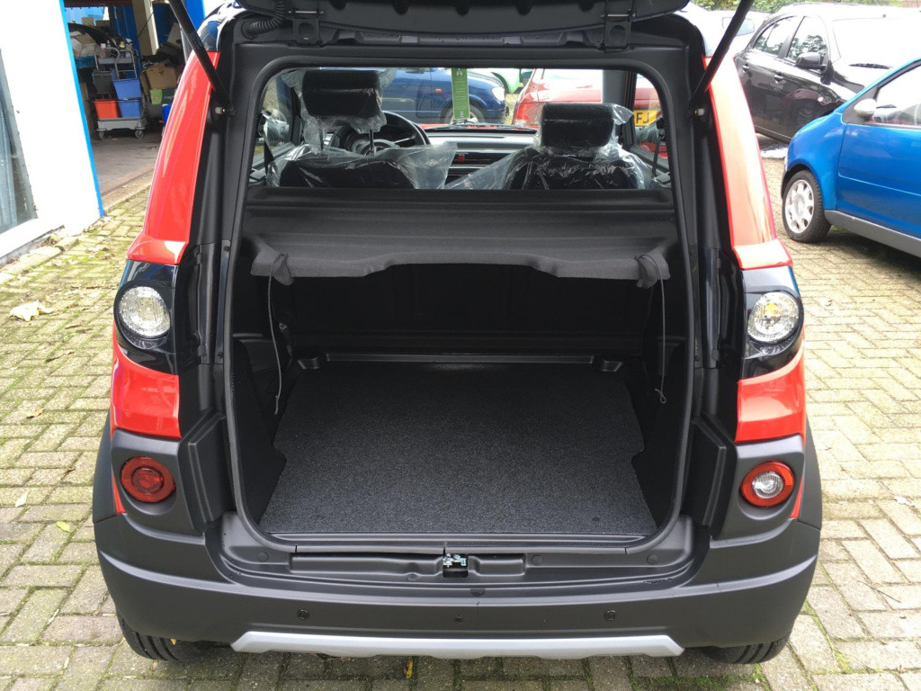 Microcar M.go 6 x sun dci 492 (nieuw)