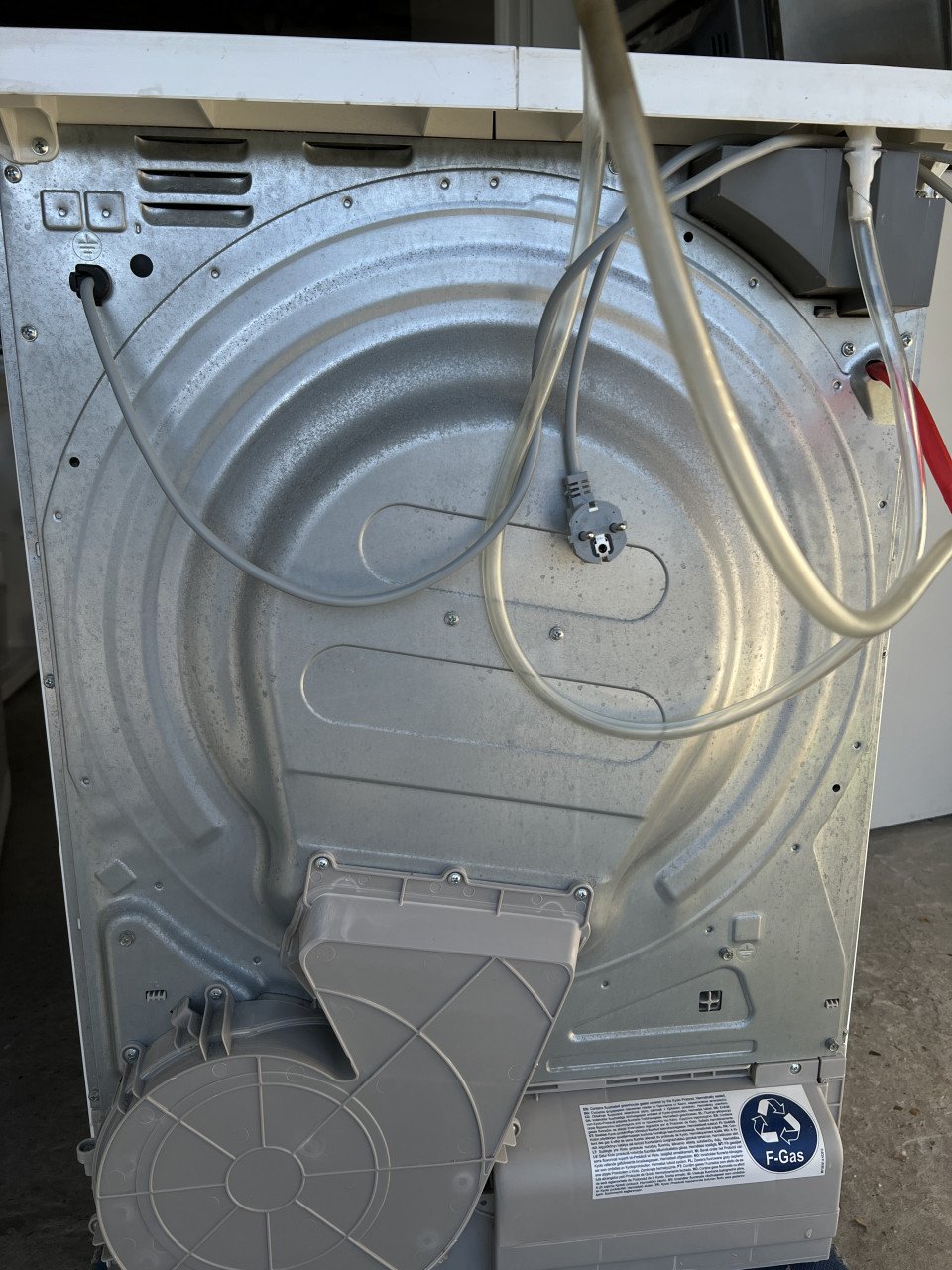AEG warmtepompdroger 7 kg A+ weinig gebruikt. Schoon en fris