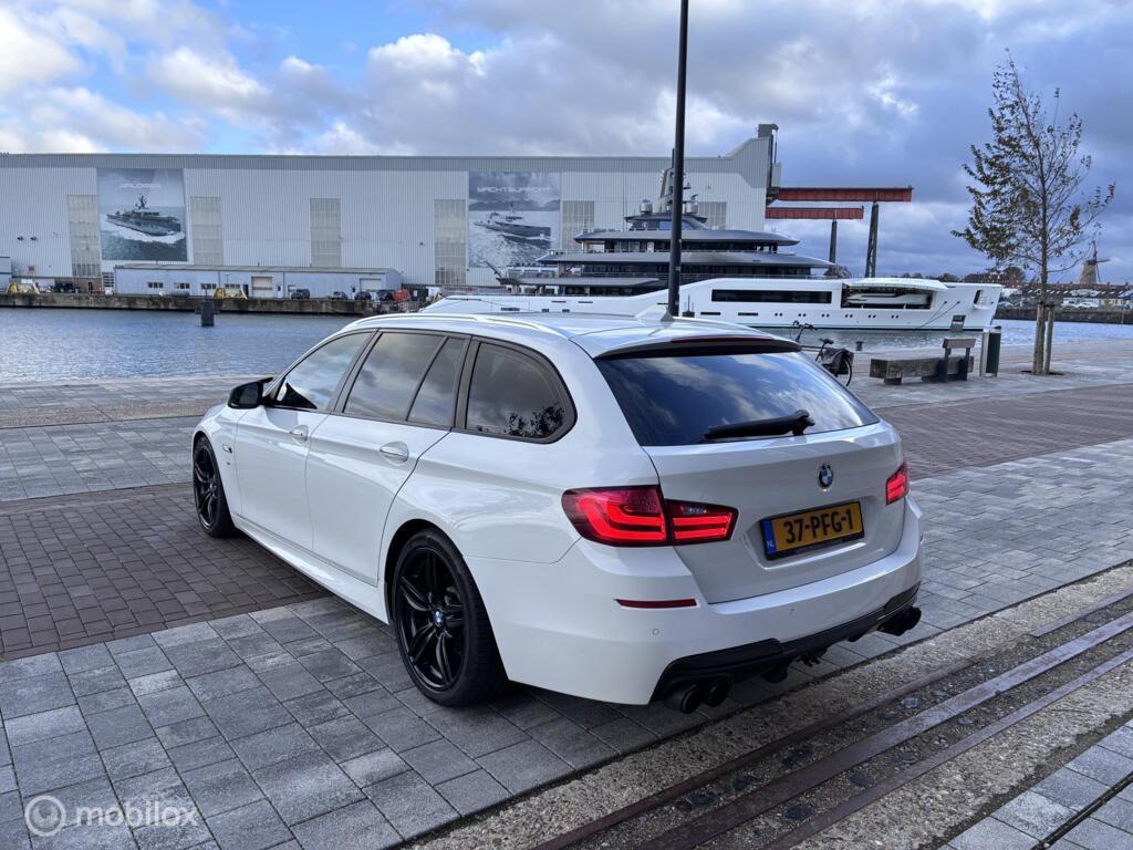 BMW 5 Serie, Touring 528i M-Pakket Led Panorama km344.763 Nap BJ2011