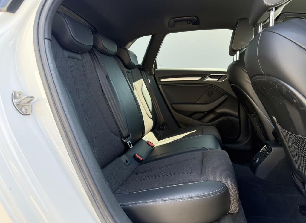 Audi A3 sportback 30 tfsi sport s line edition