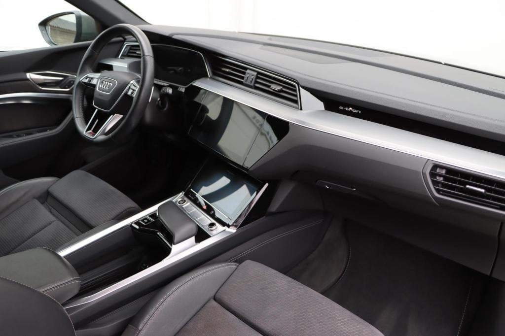 Audi Q8 E-tron 55 quattro s edition competition 115 kwh 408pk | soh 95%
