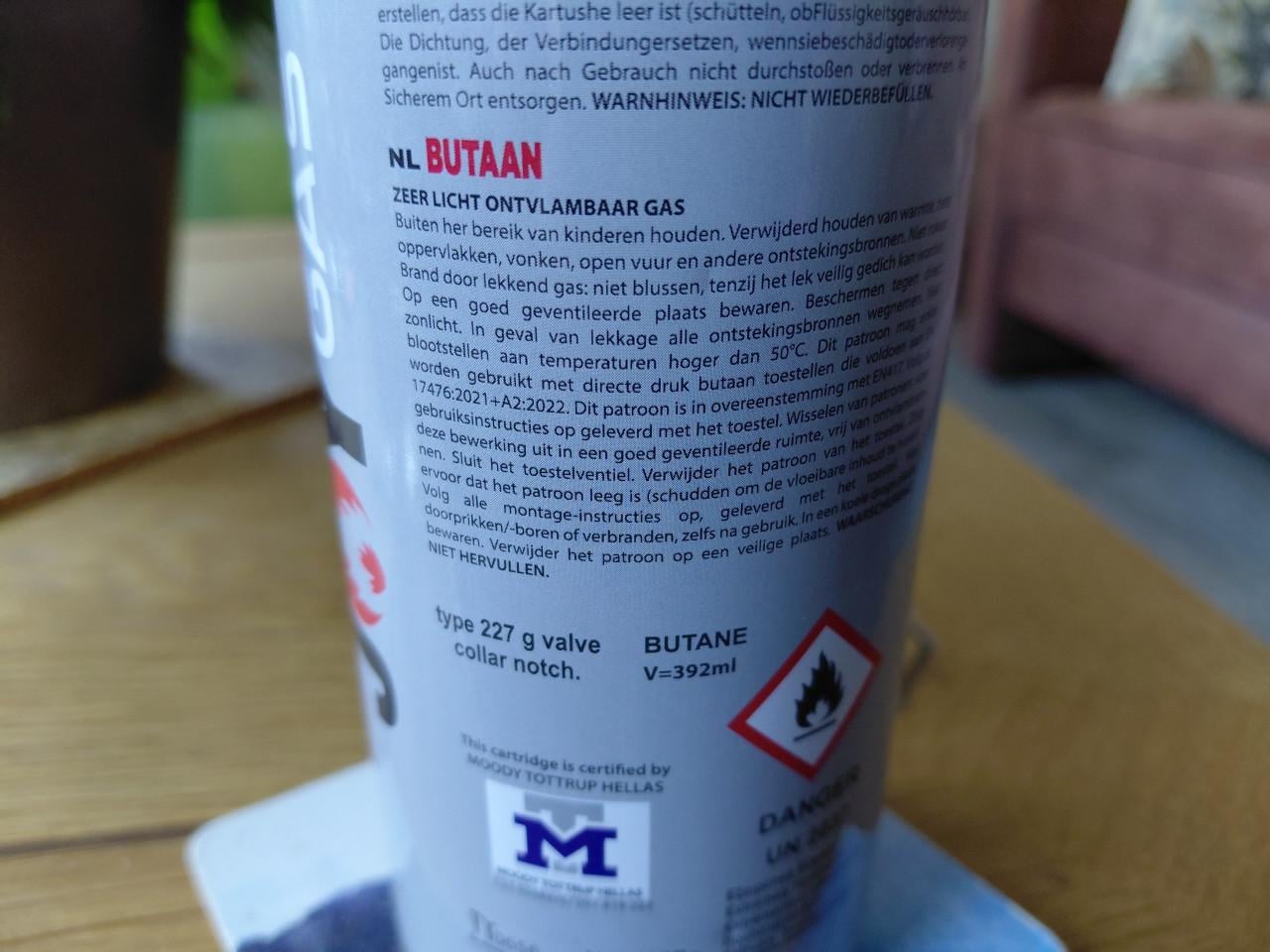 12 bussen Joy Gas. Butaan. 227 g. Nieuw, gesloten.