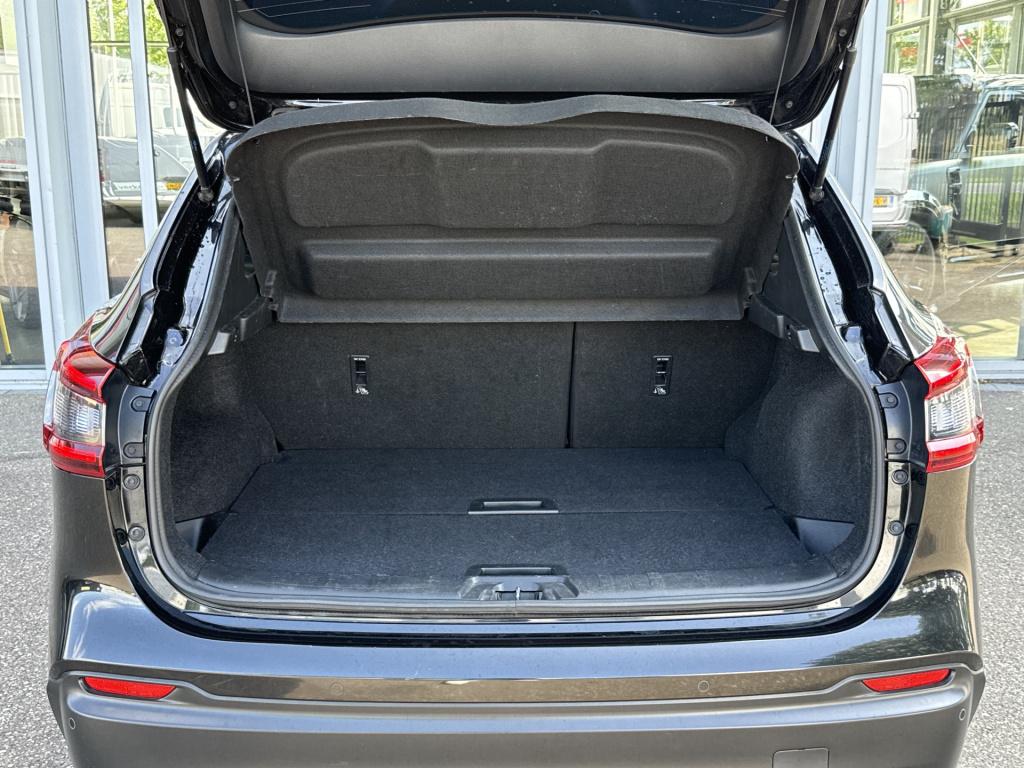 Nissan Qashqai 1.3 dig-t tekna | panorama | leder | 360 camera | stoelverw.