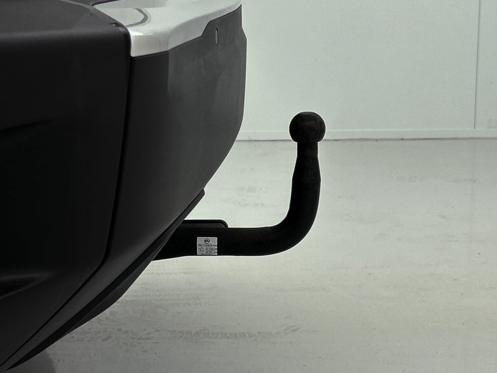 Peugeot 2008 100 pk allure | rijklaar | afneembare trekhaak | navi | camera