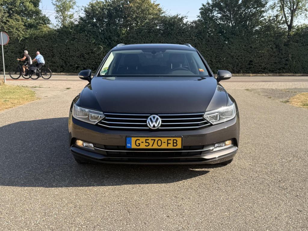Volkswagen Passat variant 1.6 tdi comfortline automaat clima camera acc