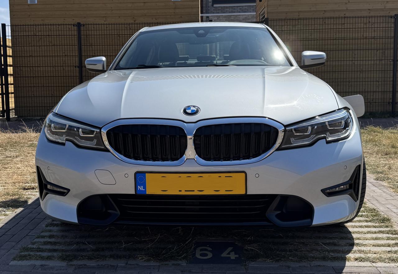 BMW 330e High Executive | 2 jr. Gratis Onderhoud | Leder |  LED