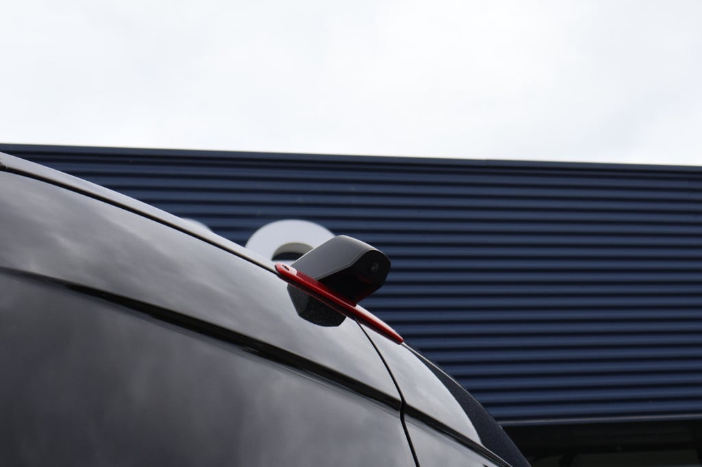 Mercedes-Benz Sprinter 319 1.9 cdi l2 l distronic l 3,5 t trekhaak l led l 