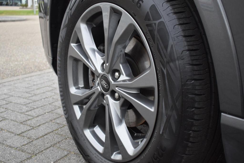 Ford Kuga 2.5 phev st-line | elektrisch wegklapbare trekhaak | climate cont