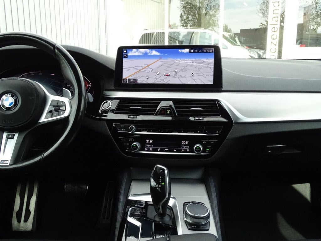 BMW 5 Serie touring 520d executive edition m sportpakket | laser led | harm