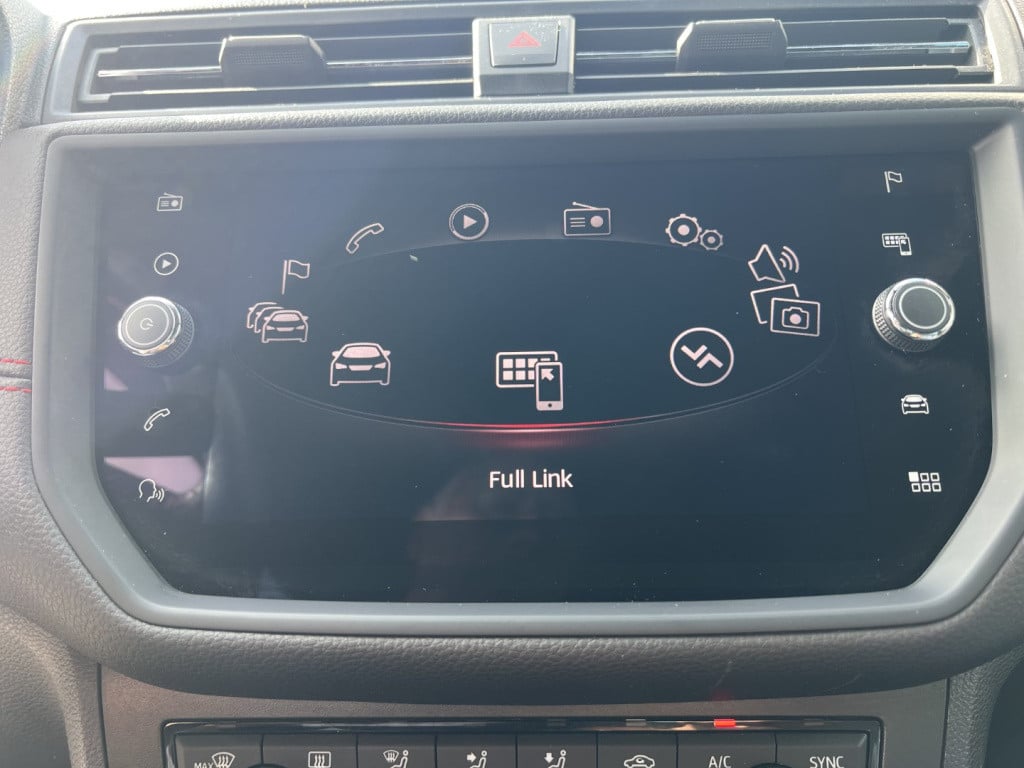 Seat Arona 1.0 tsi 115pk fr business intense , trekhaak