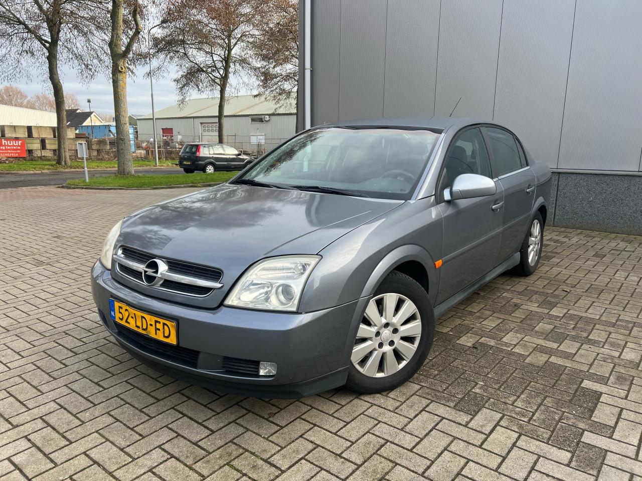 Opel Vectra 1.8-16V Elegance Vol Jaar Apk