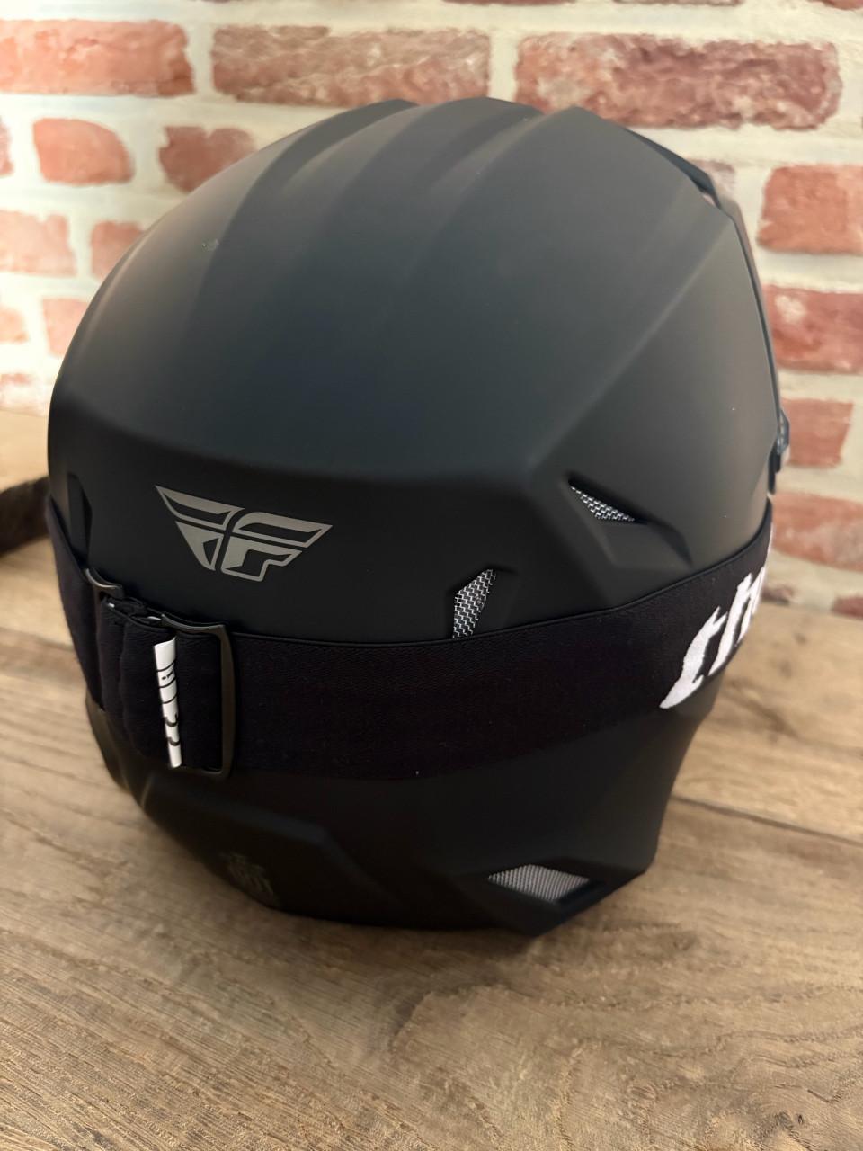Nieuw: Fly racing kinderhelm met bril maat 52-53